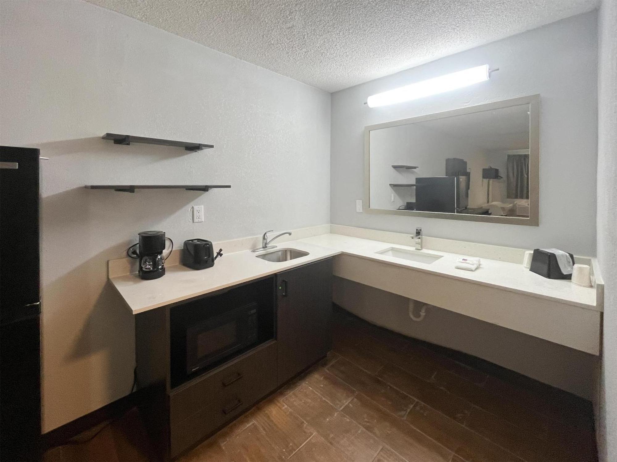Studio 6 Suites Hurricane, Wv Dış mekan fotoğraf