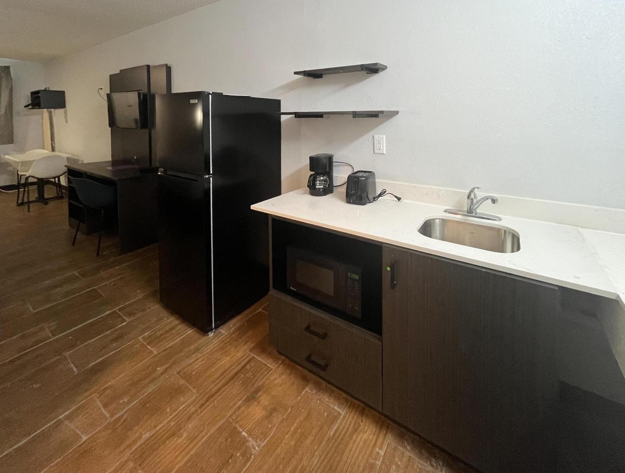 Studio 6 Suites Hurricane, Wv Dış mekan fotoğraf
